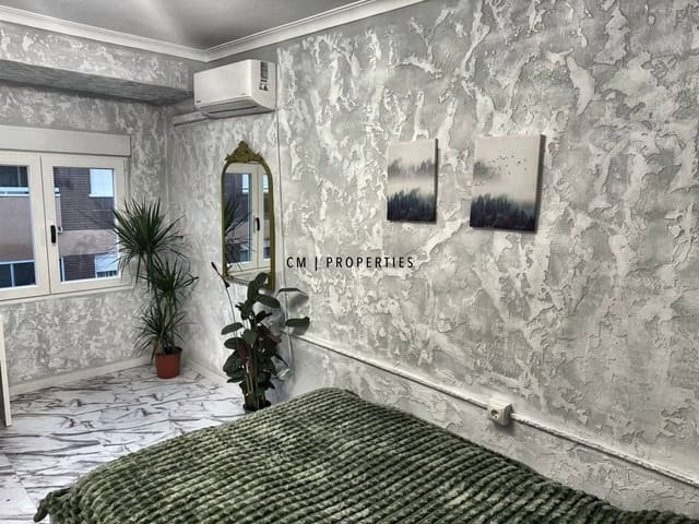 Piso de 5 habitaciones en Mislata en venta - 215.000 € (Ref: 10172931)