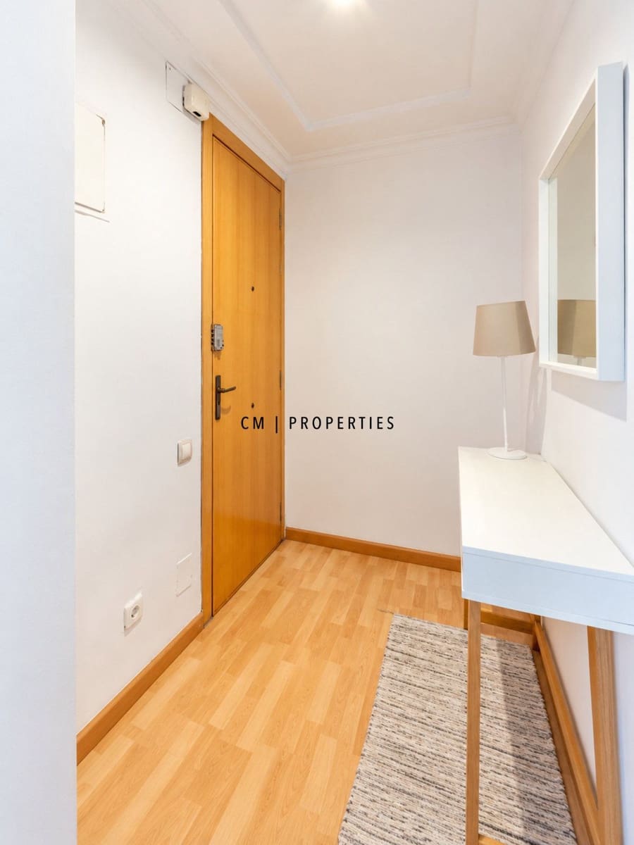 2 quarto Apartamento para arrendar em Valencia cidade - 1 600 € (Ref: 10173024)