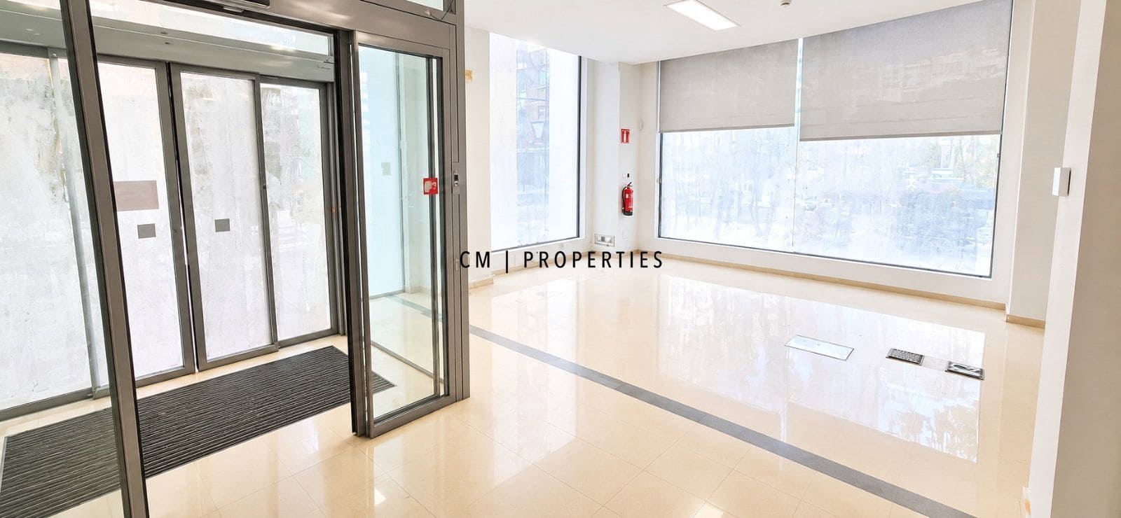 Comercial para arrendar em Valencia cidade - 2 400 € (Ref: 10174776)