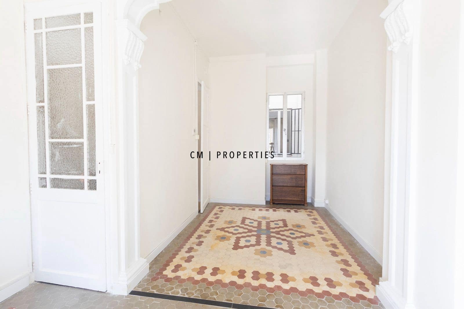 3 quarto Apartamento para arrendar em Valencia cidade - 1 900 € (Ref: 10175627)