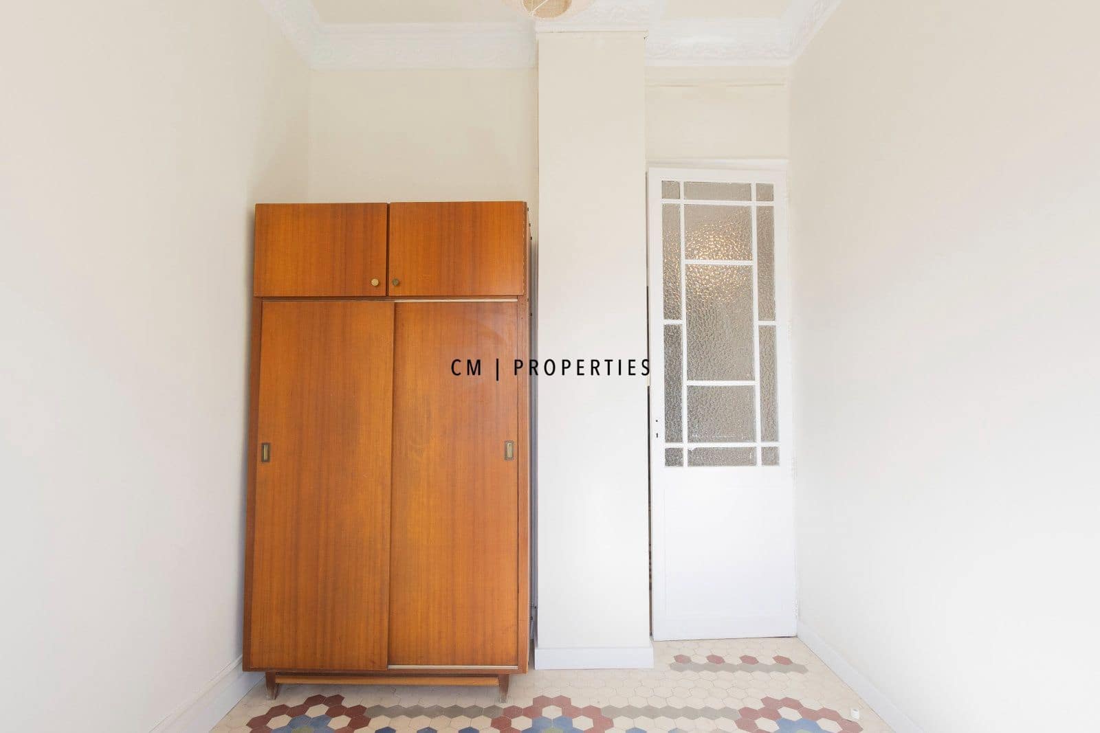 3 quarto Apartamento para arrendar em Valencia cidade - 1 900 € (Ref: 10175627)