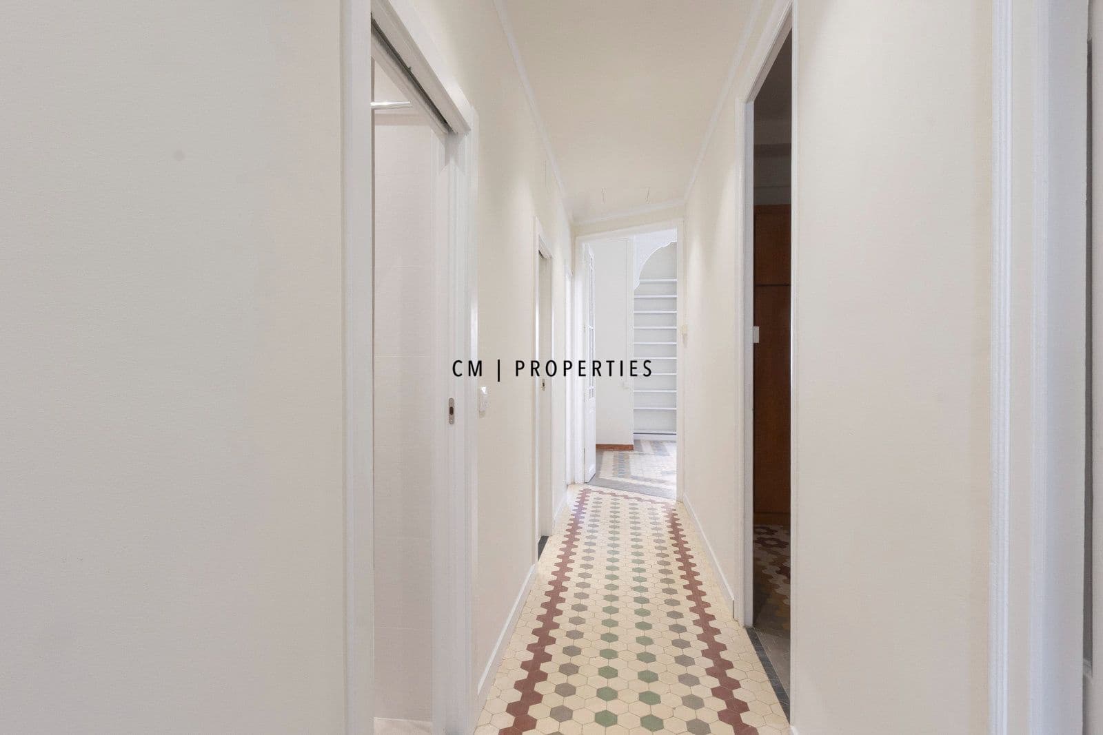 3 quarto Apartamento para arrendar em Valencia cidade - 1 900 € (Ref: 10175627)