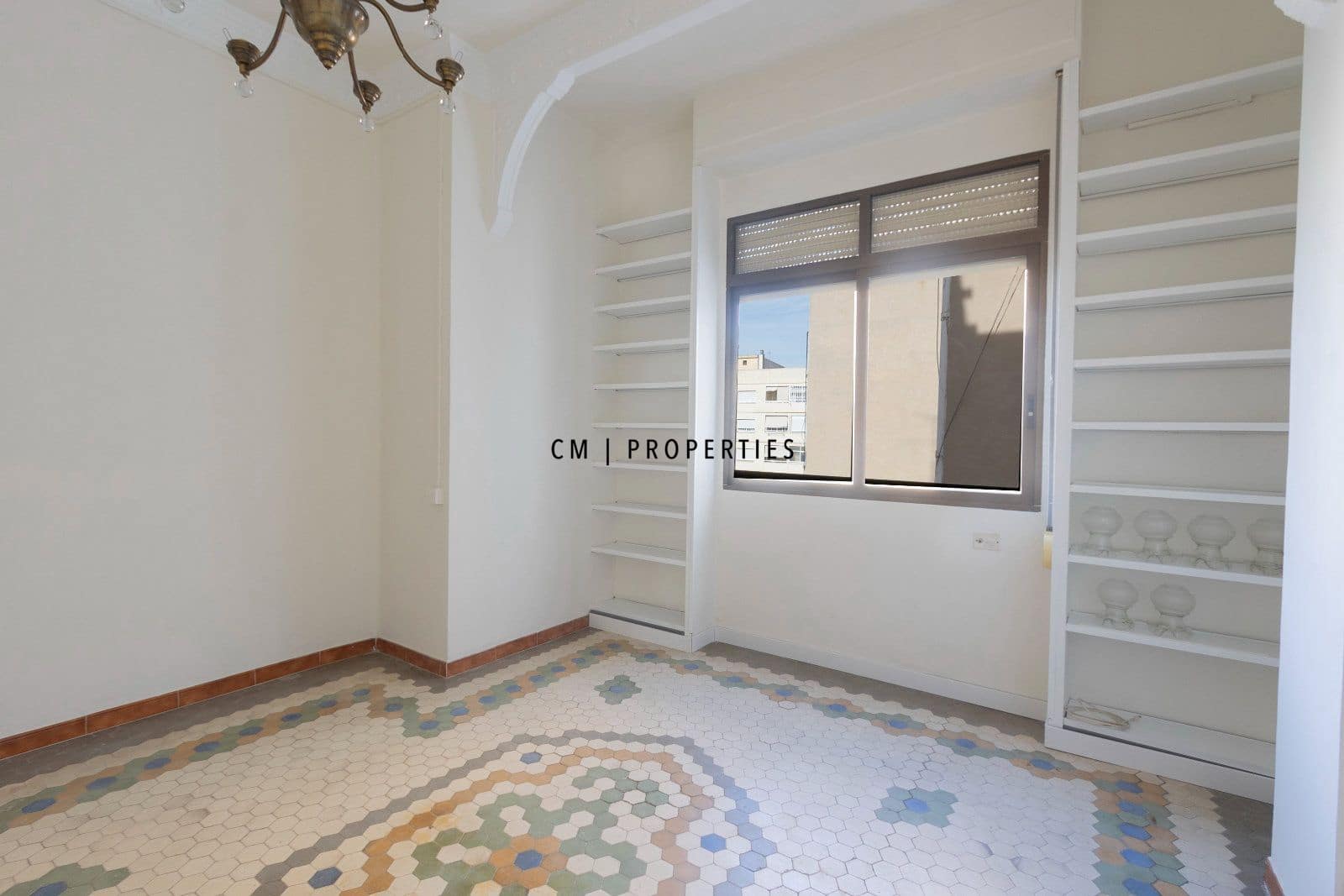 3 quarto Apartamento para arrendar em Valencia cidade - 1 900 € (Ref: 10175627)