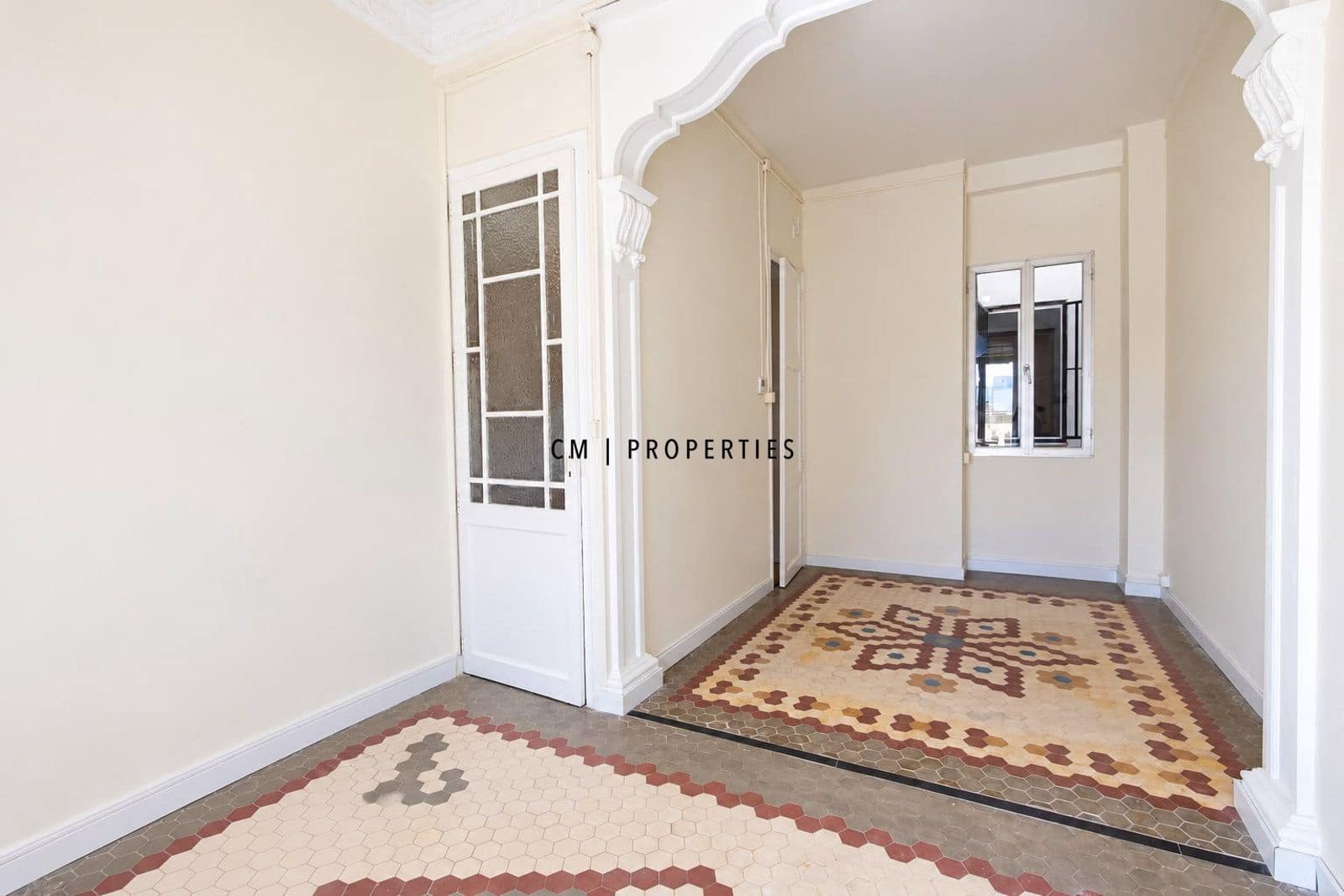 3 quarto Apartamento para arrendar em Valencia cidade - 1 900 € (Ref: 10175627)