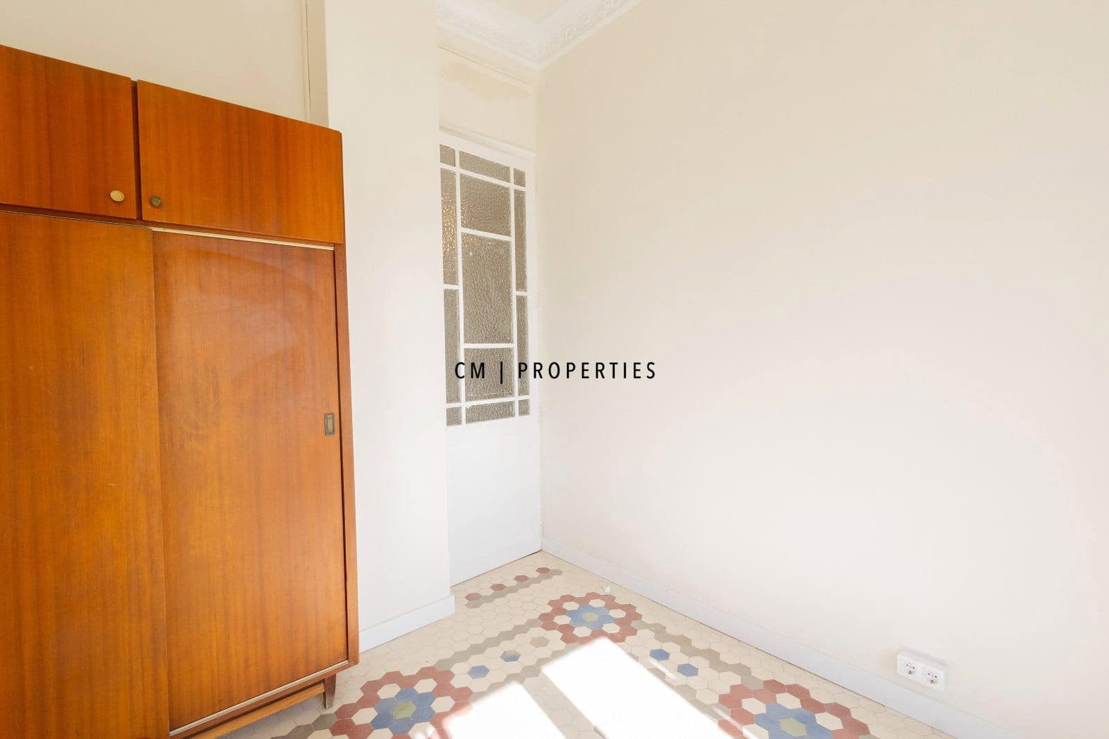 3 quarto Apartamento para arrendar em Valencia cidade - 1 900 € (Ref: 10175627)