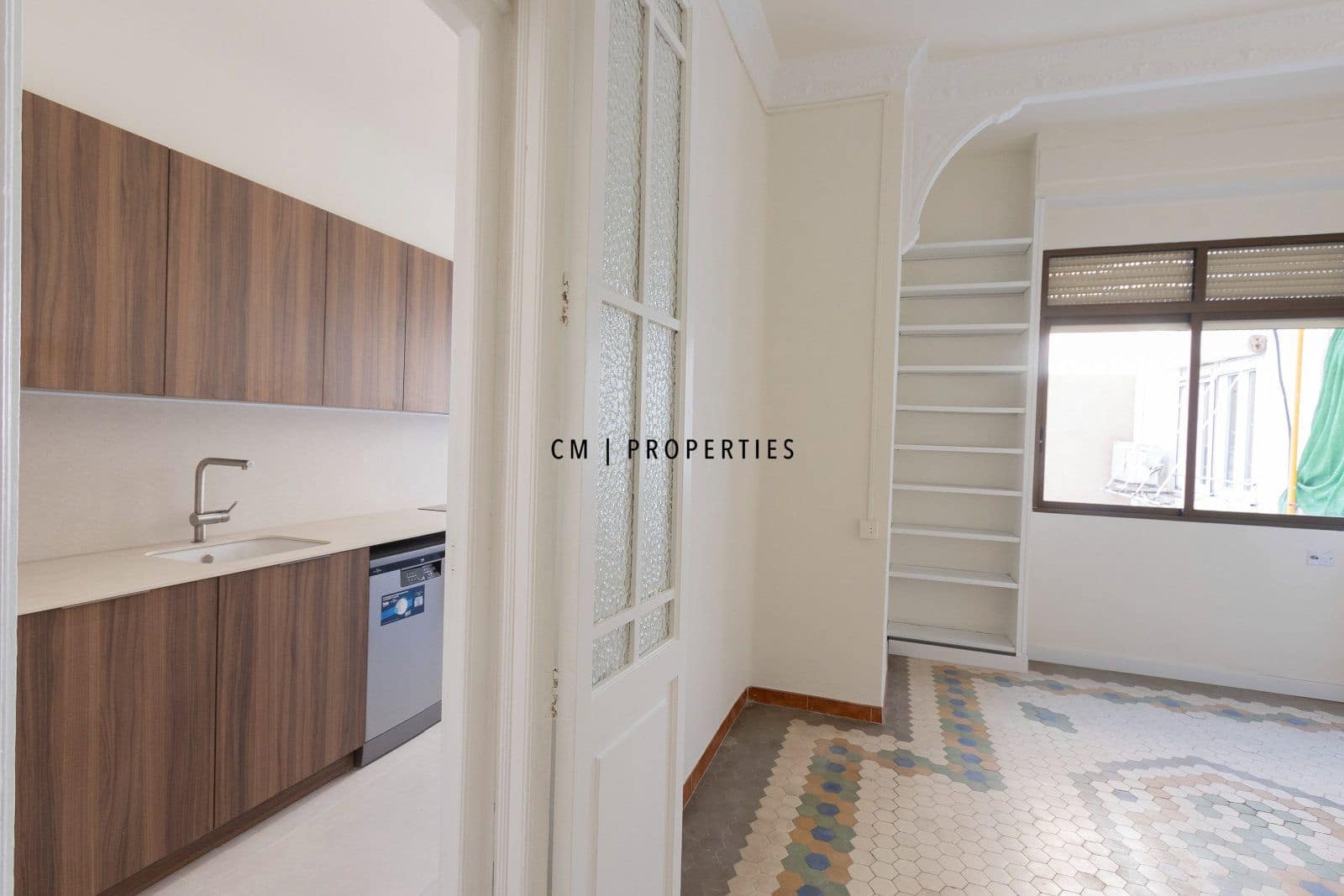 3 quarto Apartamento para arrendar em Valencia cidade - 1 900 € (Ref: 10175627)