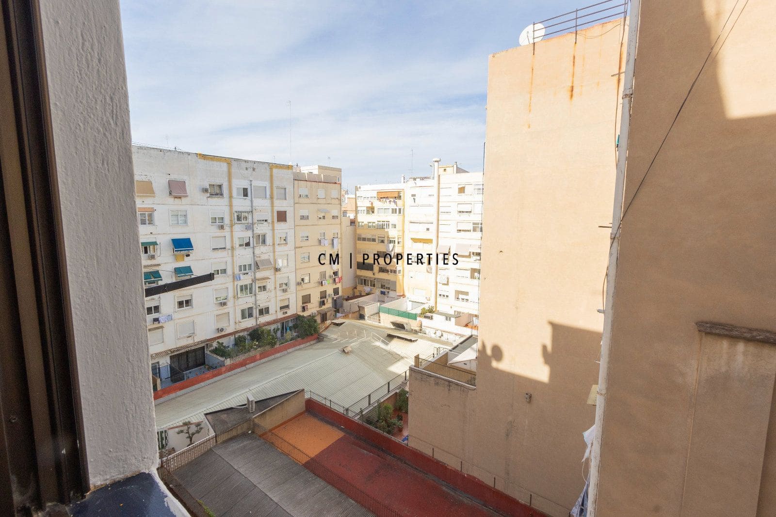 3 quarto Apartamento para arrendar em Valencia cidade - 1 900 € (Ref: 10175627)