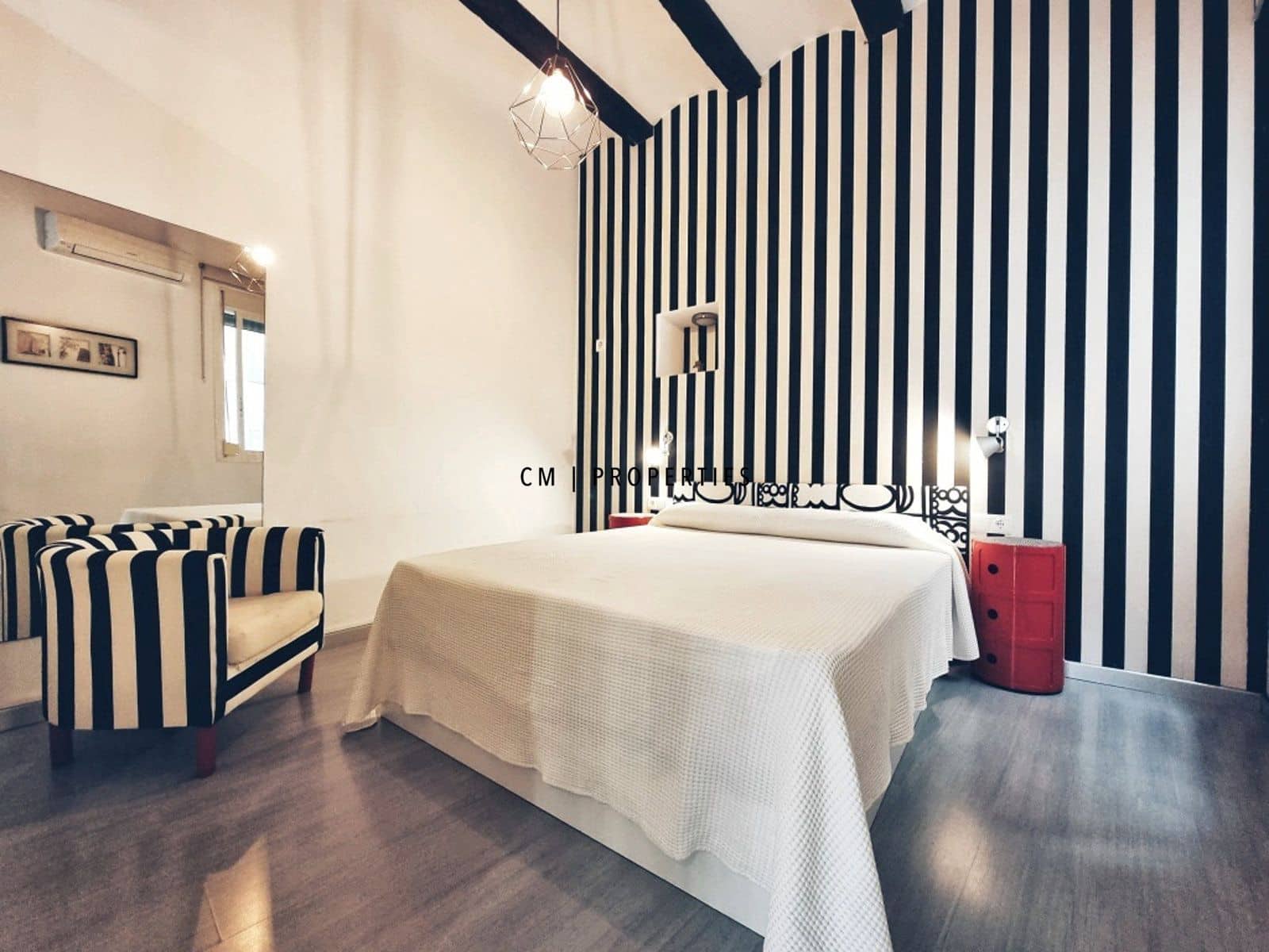 1 quarto Apartamento para arrendar em Valencia cidade - 1 400 € (Ref: 10175746)