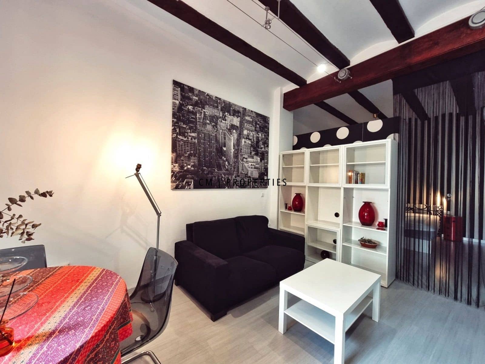 1 quarto Apartamento para arrendar em Valencia cidade - 1 400 € (Ref: 10175746)