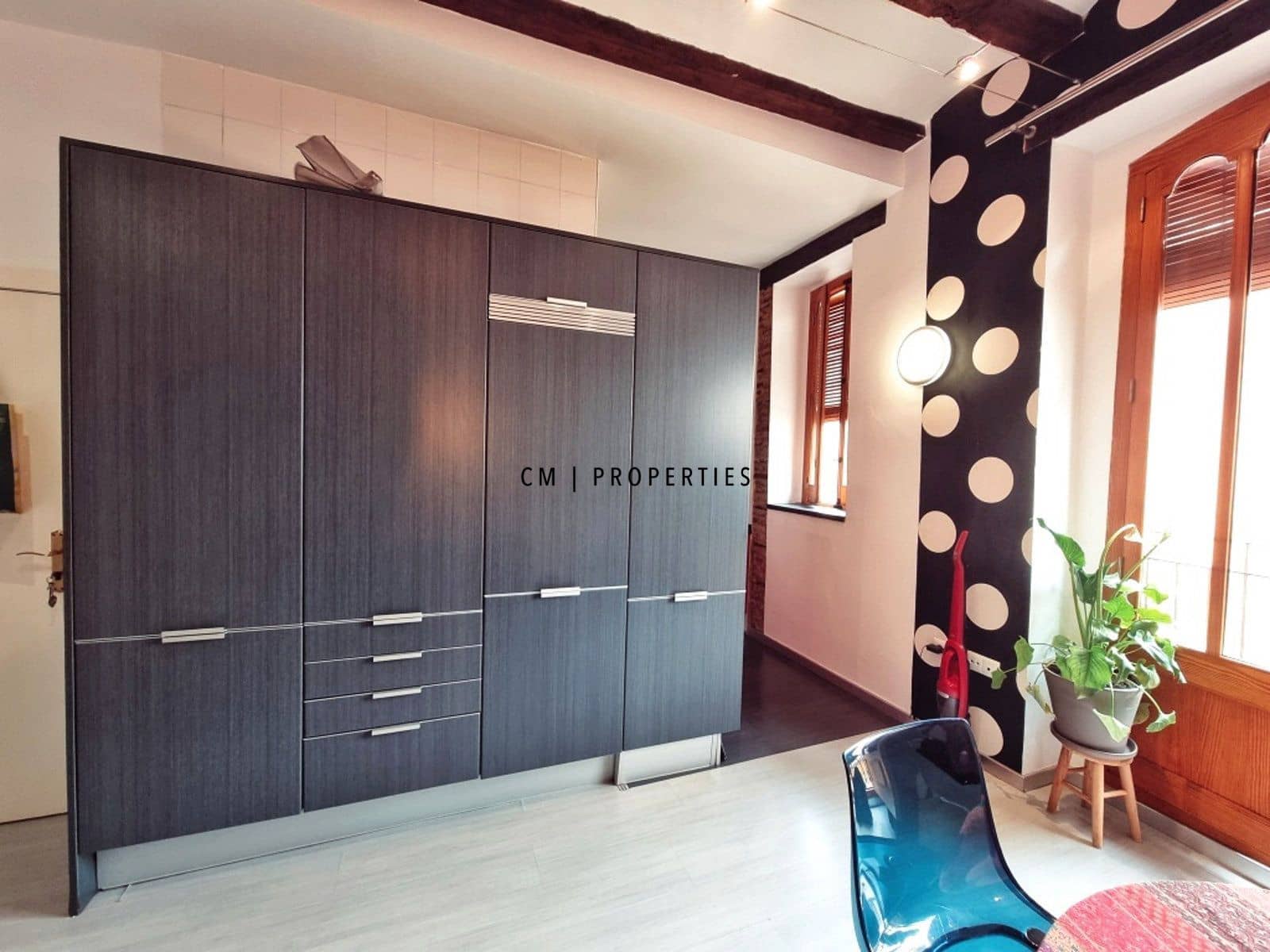 1 quarto Apartamento para arrendar em Valencia cidade - 1 400 € (Ref: 10175746)