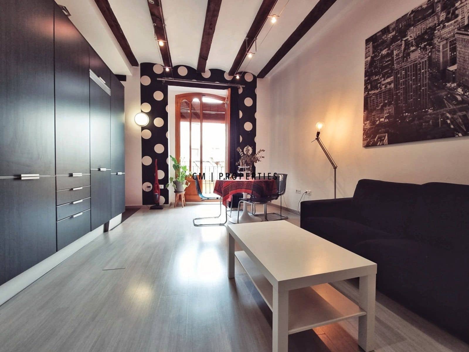 1 quarto Apartamento para arrendar em Valencia cidade - 1 400 € (Ref: 10175746)
