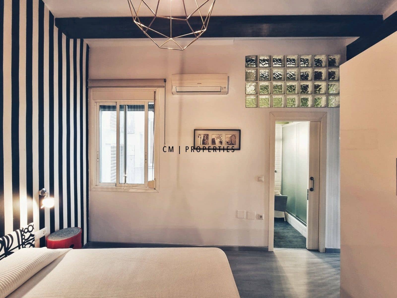 1 quarto Apartamento para arrendar em Valencia cidade - 1 400 € (Ref: 10175746)