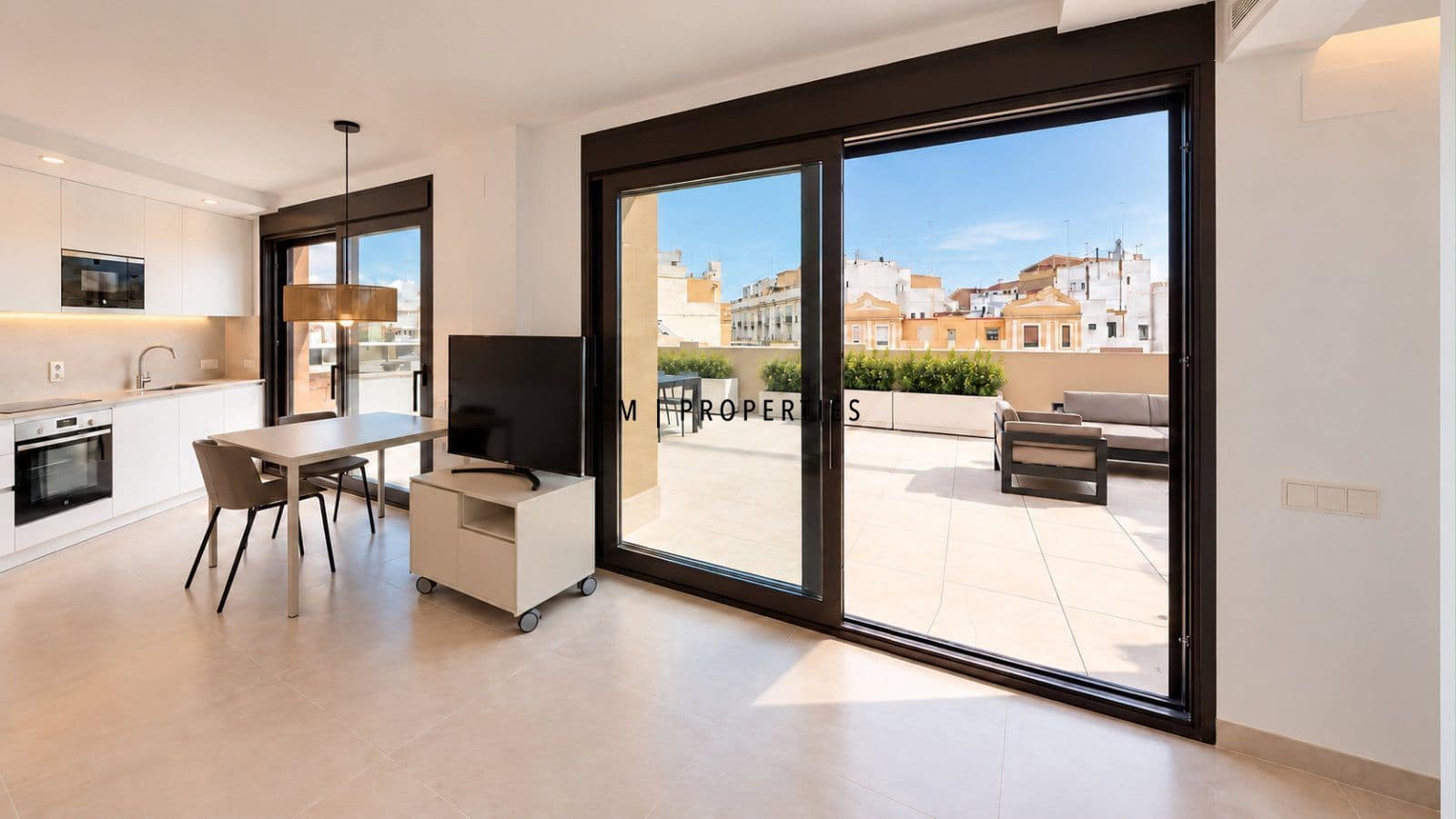 1 soveværelse Penthouse til leje i Valencia by - € 2.500 (Ref: 10177659)