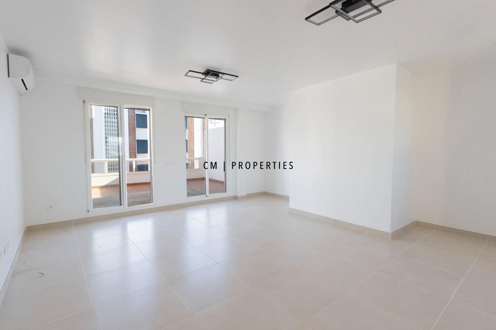 3 slaapkamer Penthouse te huur in Sagunto / Sagunt - € 1.400 (Ref: 10183257)