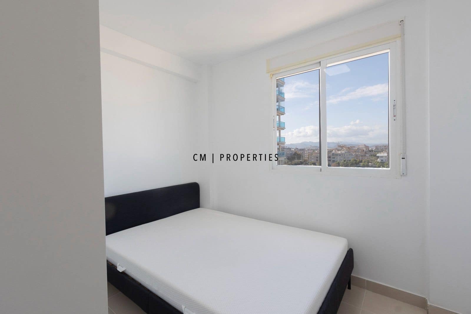 3 slaapkamer Penthouse te huur in Sagunto / Sagunt - € 1.400 (Ref: 10183257)