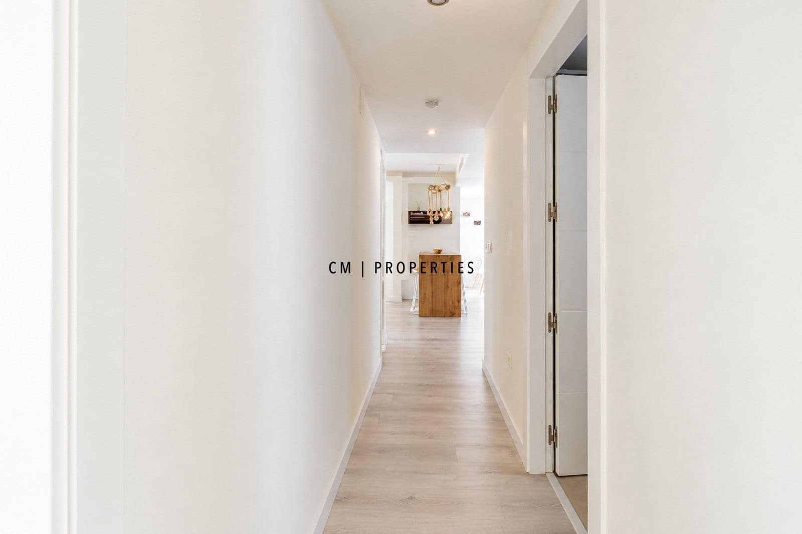 Piso de 3 habitaciones en València ciudad en venta con piscina garaje - 625.000 € (Ref: 10183654)