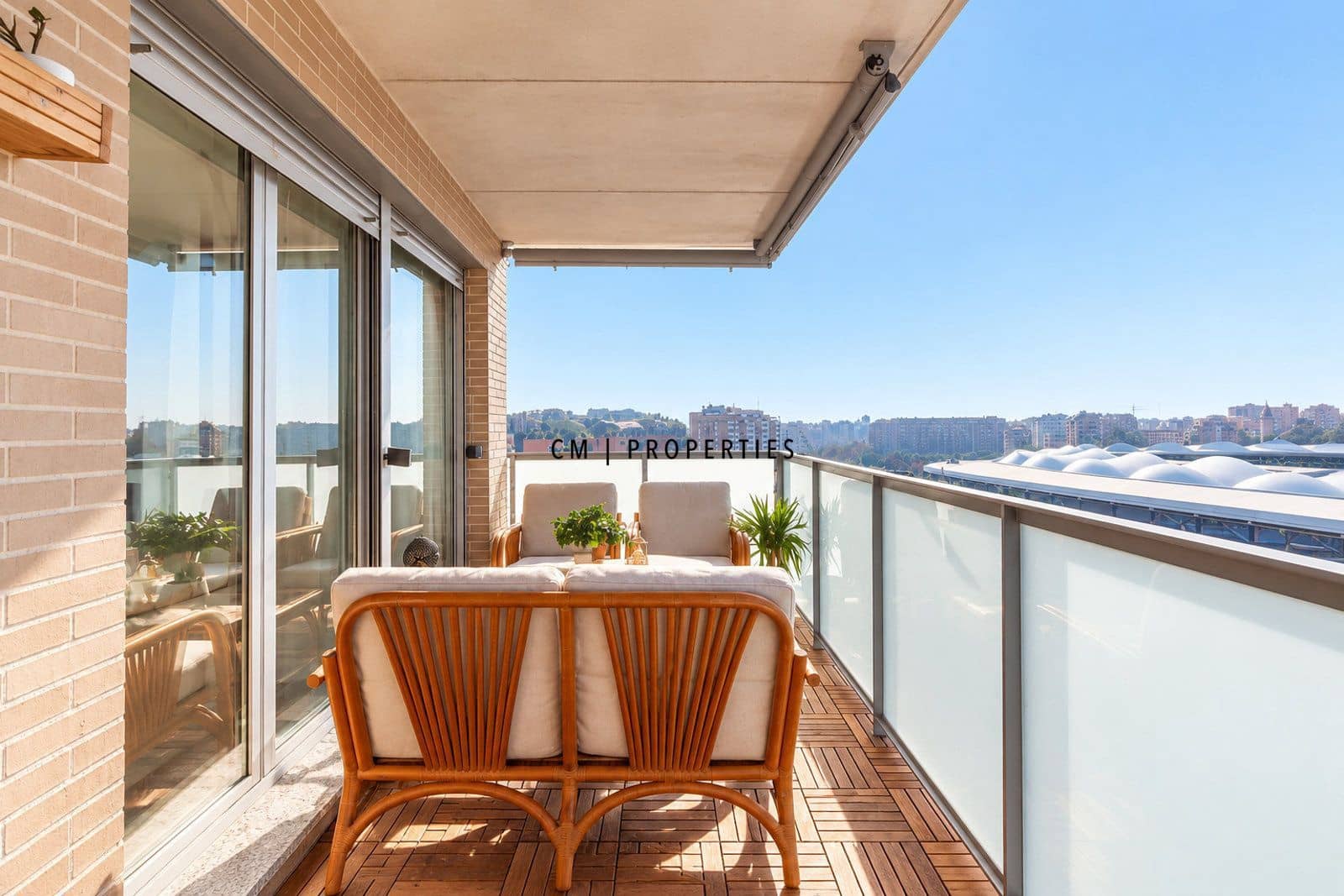 Piso de 3 habitaciones en València ciudad en venta con piscina garaje - 625.000 € (Ref: 10183654)