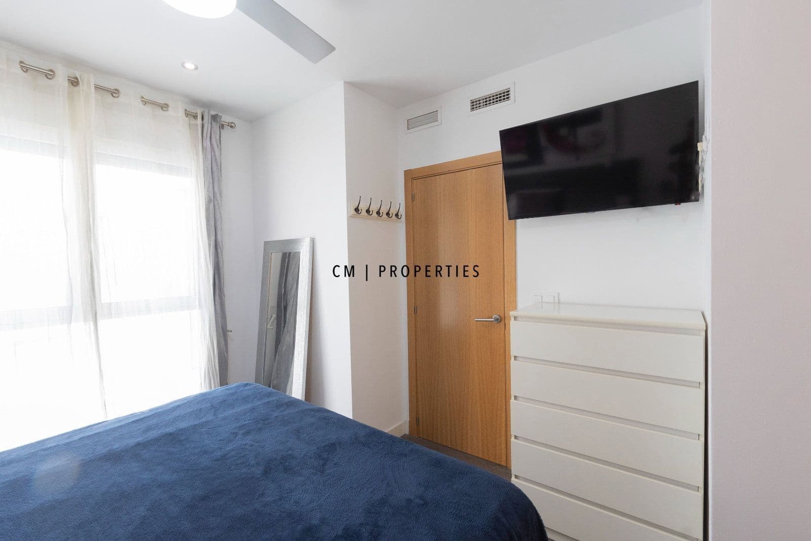 2 soveværelse Lejlighed til leje i Valencia by med garage - € 1.550 (Ref: 10183863)