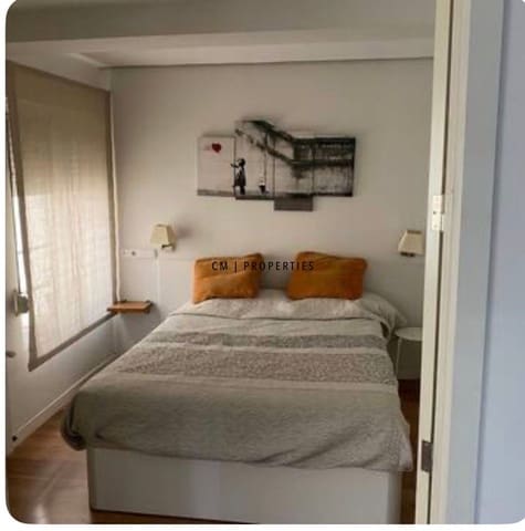 2 quarto Apartamento para arrendar em Valência cidade com garagem - 1 650 € (Ref: 10183864)