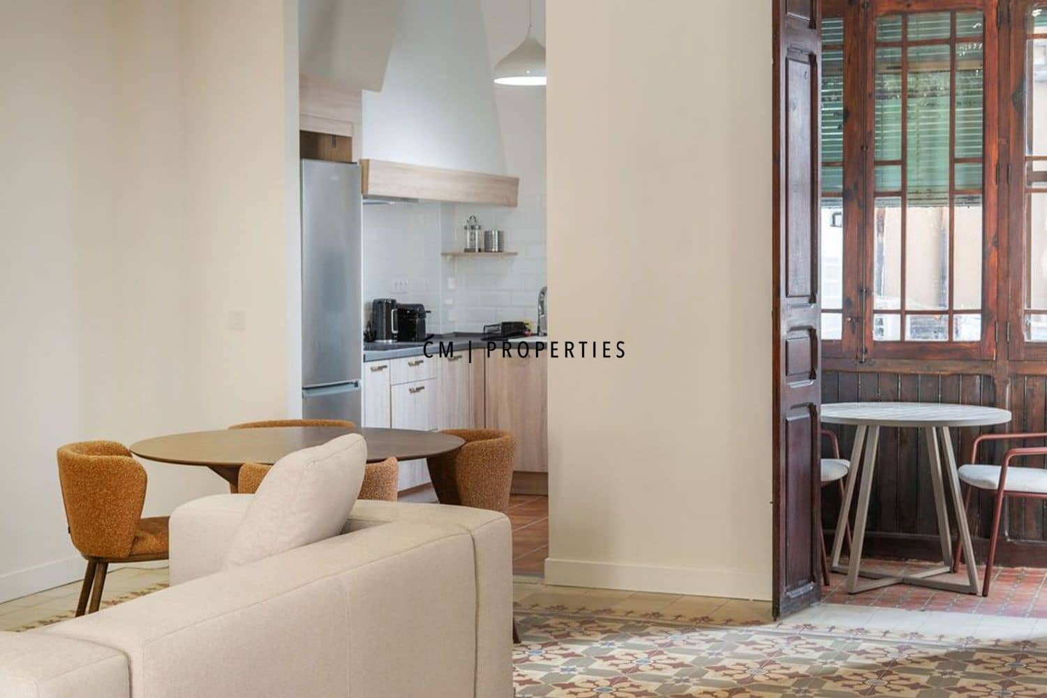 2 slaapkamer Flat te huur in Valencia stad - € 1.700 (Ref: 10183865)