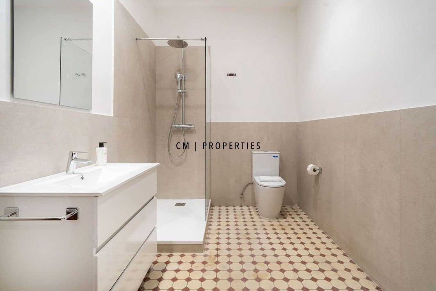2 slaapkamer Flat te huur in Valencia stad - € 1.700 (Ref: 10183865)