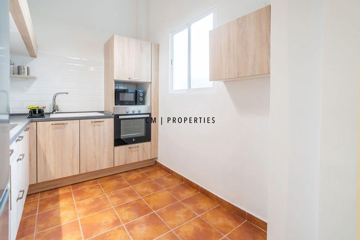 2 slaapkamer Flat te huur in Valencia stad - € 1.700 (Ref: 10183865)