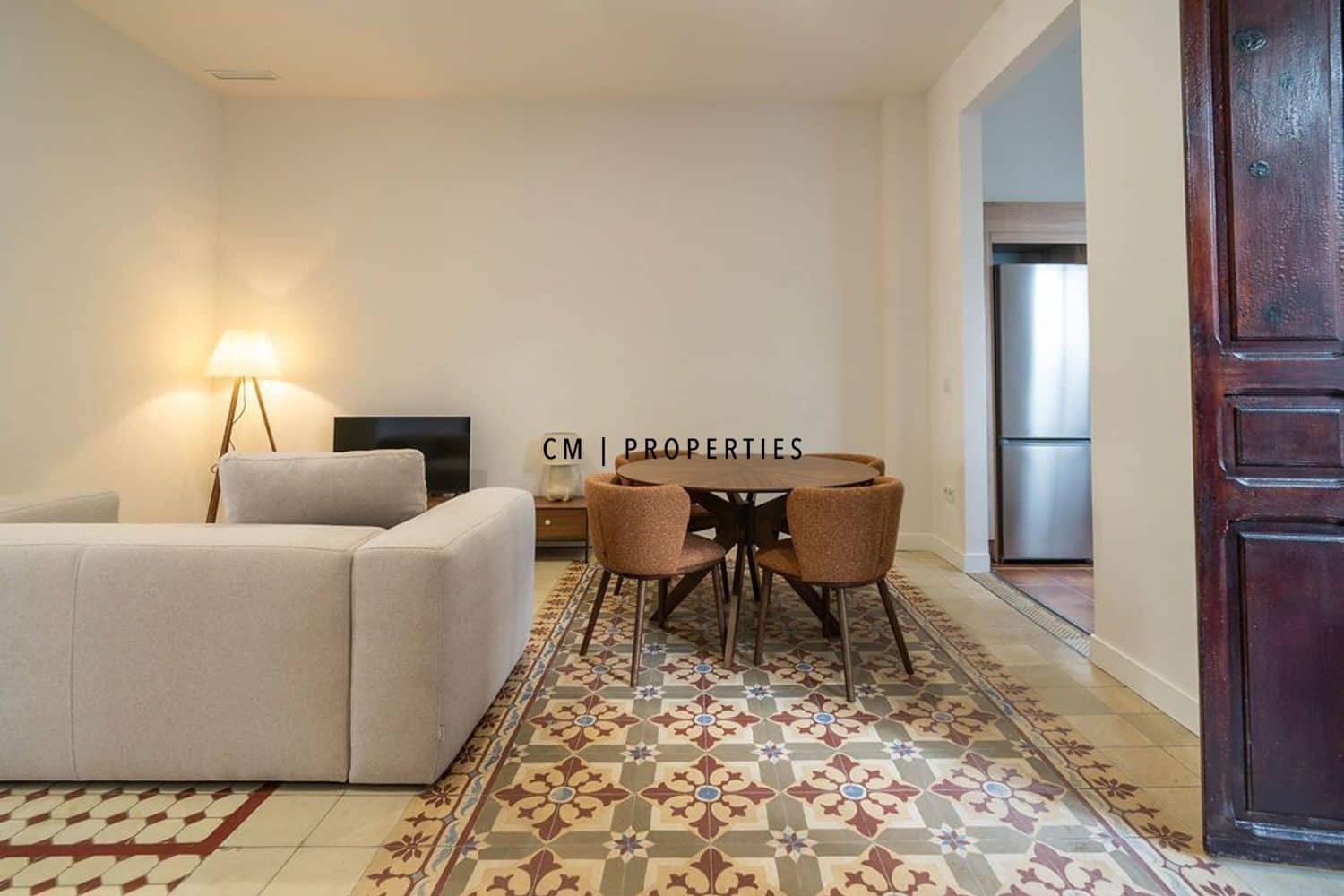 2 slaapkamer Flat te huur in Valencia stad - € 1.700 (Ref: 10183865)