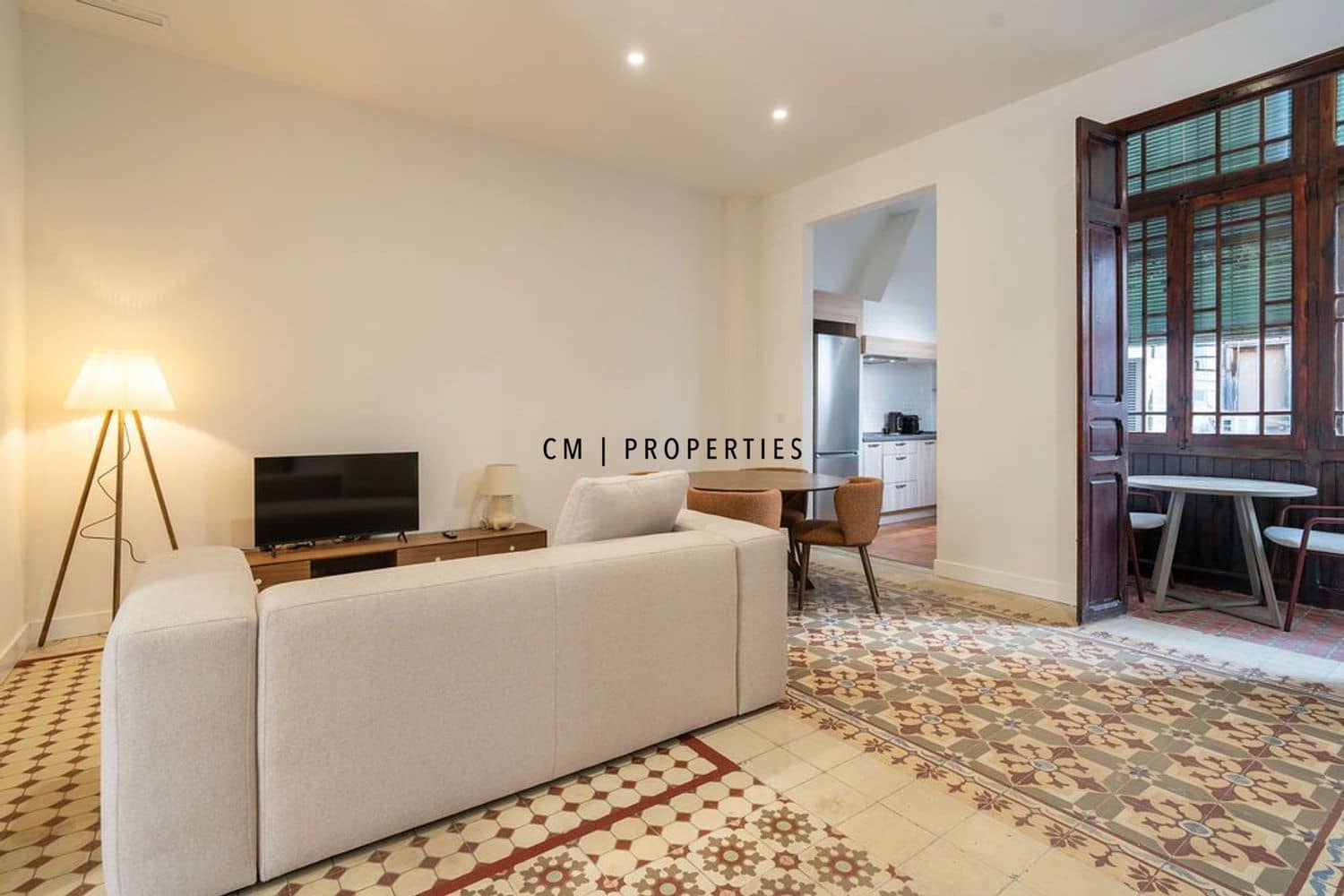 2 slaapkamer Flat te huur in Valencia stad - € 1.700 (Ref: 10183865)