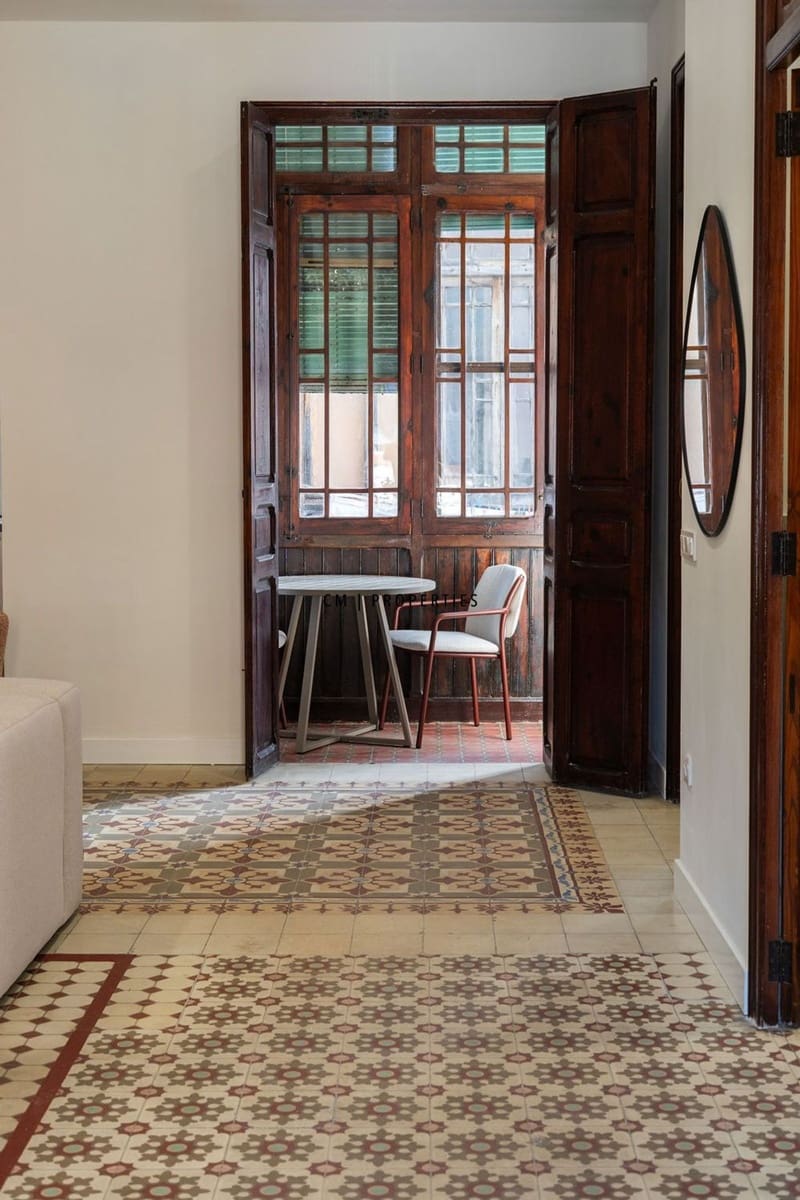 2 slaapkamer Flat te huur in Valencia stad - € 1.700 (Ref: 10183865)