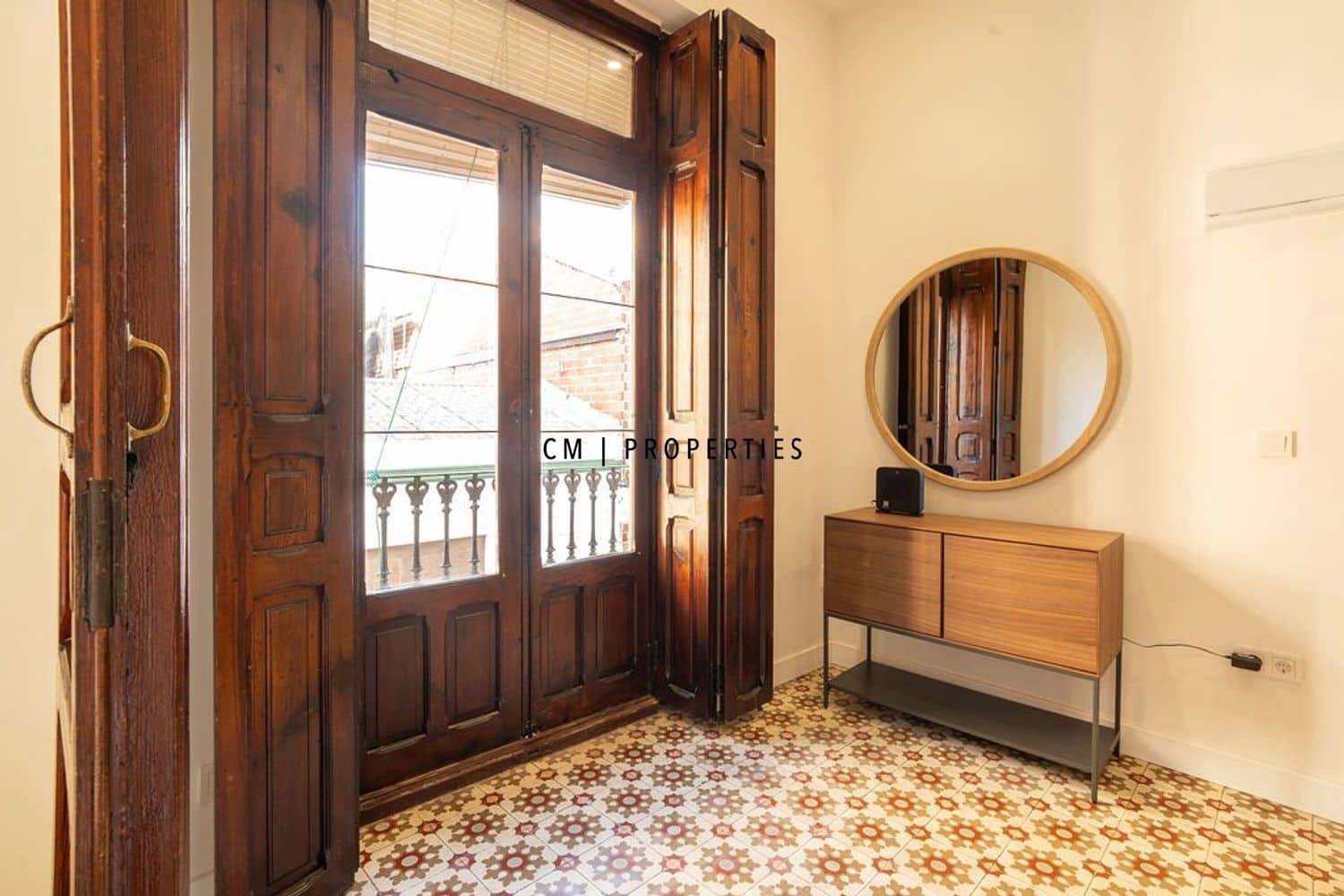 2 slaapkamer Flat te huur in Valencia stad - € 1.700 (Ref: 10183865)
