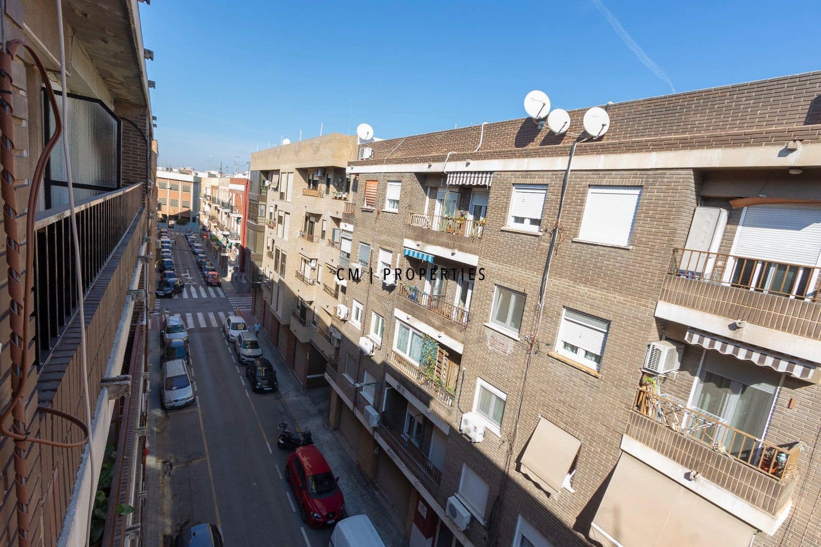 4 Zimmer Wohnung zu vermieten in Xirivella - 1.300 € (Ref: 10184047)