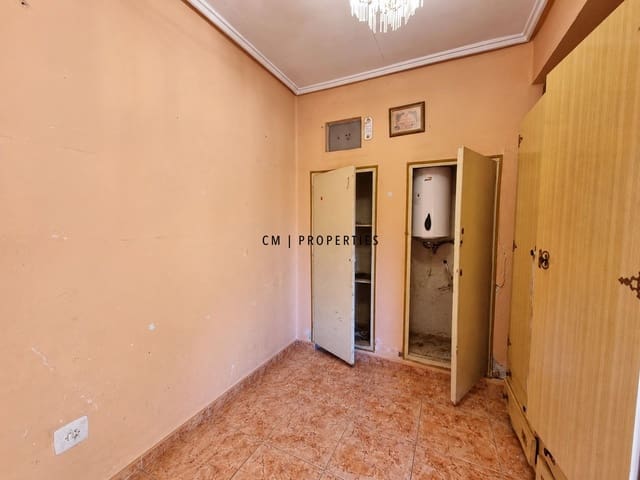 Piso de 3 habitaciones en València ciudad en venta - 249.000 € (Ref: 10185293)