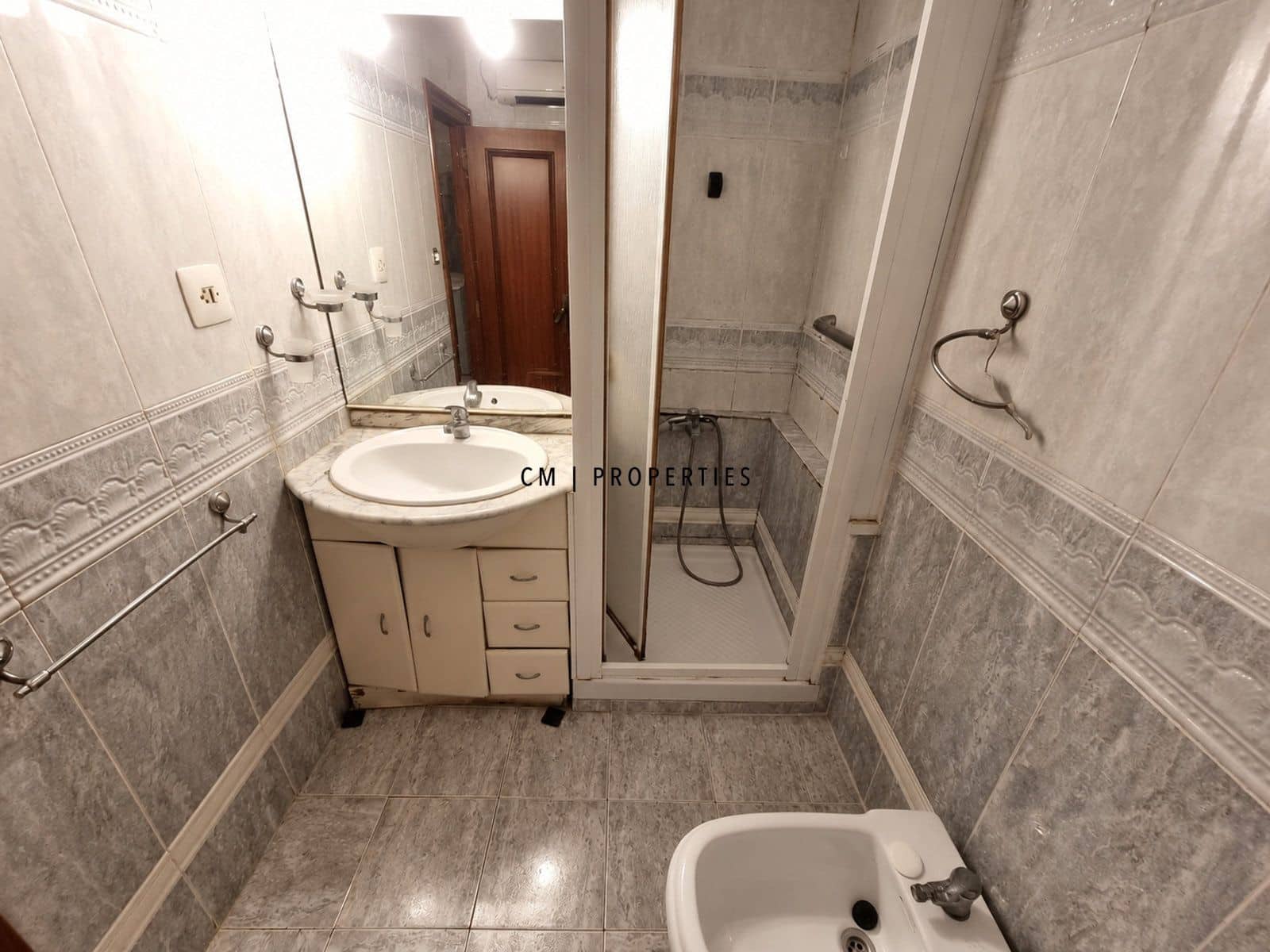 Piso de 3 habitaciones en València ciudad en venta - 249.000 € (Ref: 10185293)