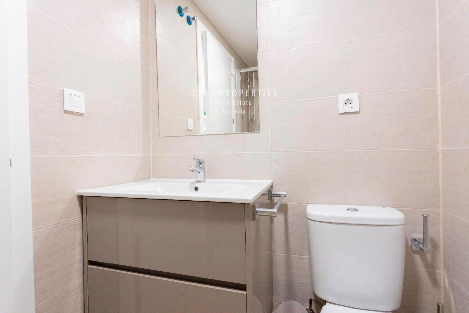 2 bedroom Flat for sale in Cabanes with pool garage - € 259,000 (Ref: 8328043)