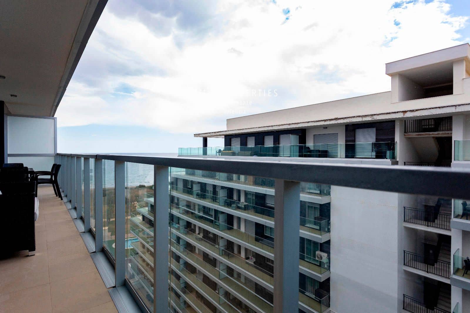 2 bedroom Flat for sale in Cabanes with pool garage - € 259,000 (Ref: 8328043)