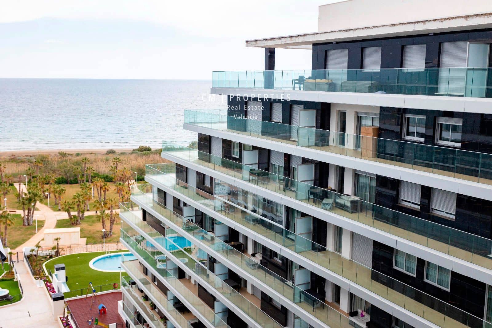 2 bedroom Flat for sale in Cabanes with pool garage - € 259,000 (Ref: 8328043)