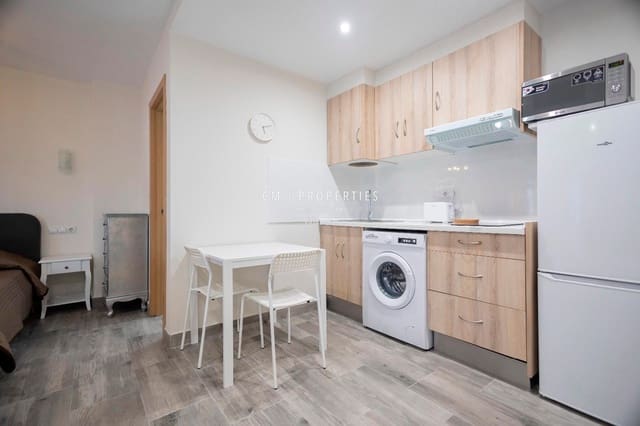 Appartamento da affittare in Arrancapins, Valencia città - 1.200 € (Rif: 8332983)