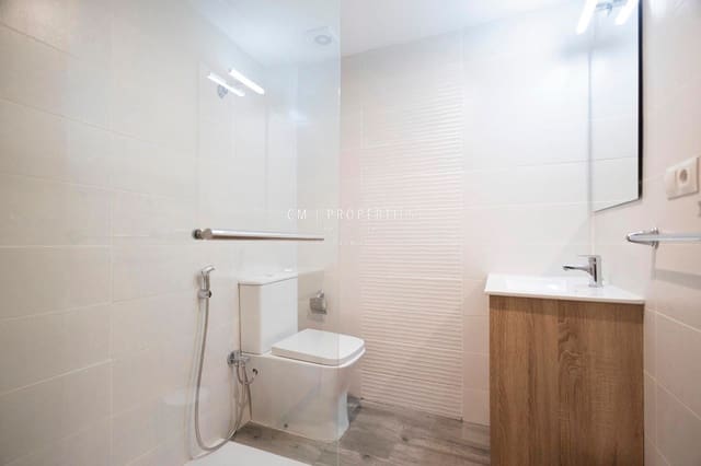 Appartamento da affittare in Arrancapins, Valencia città - 1.200 € (Rif: 8332983)