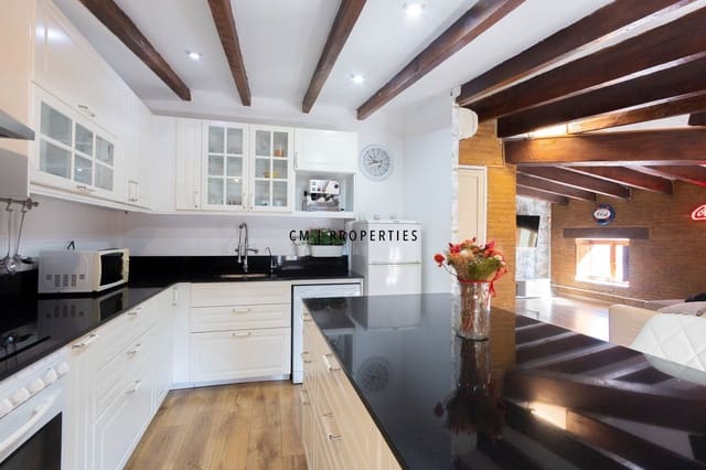 2 soveværelse Penthouse til leje i Valencia by - € 1.600 (Ref: 8332993)