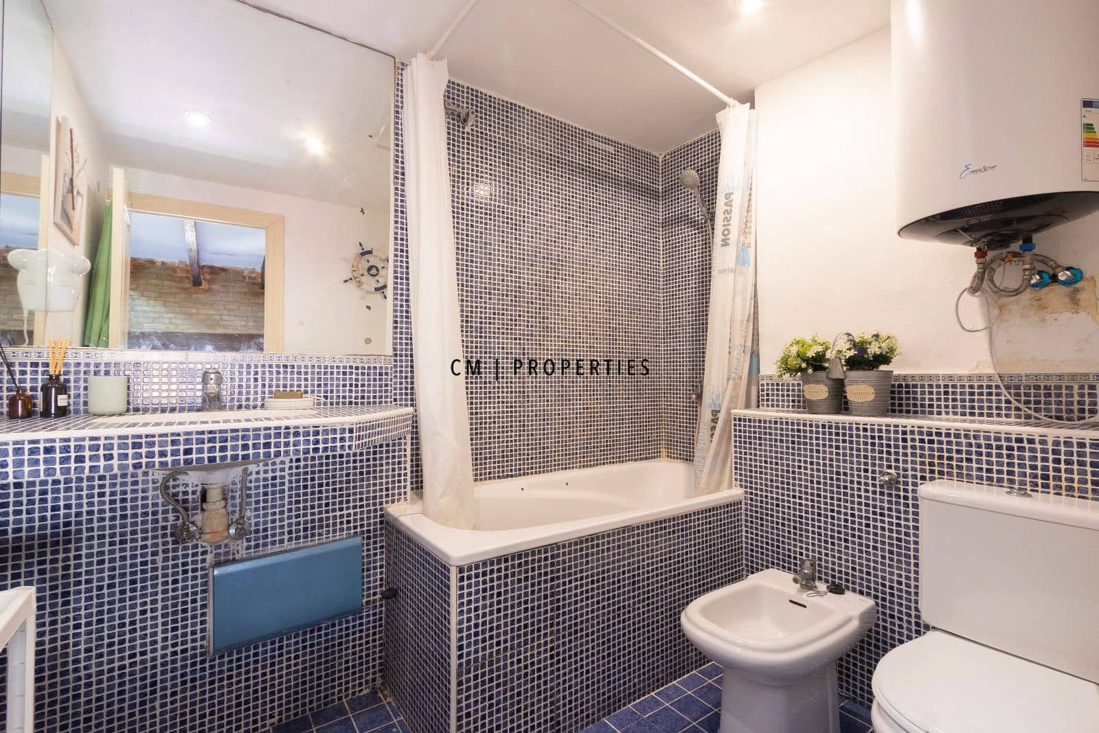 2 bedroom Penthouse for rent in Valencia city - € 1,600 (Ref: 8332993)