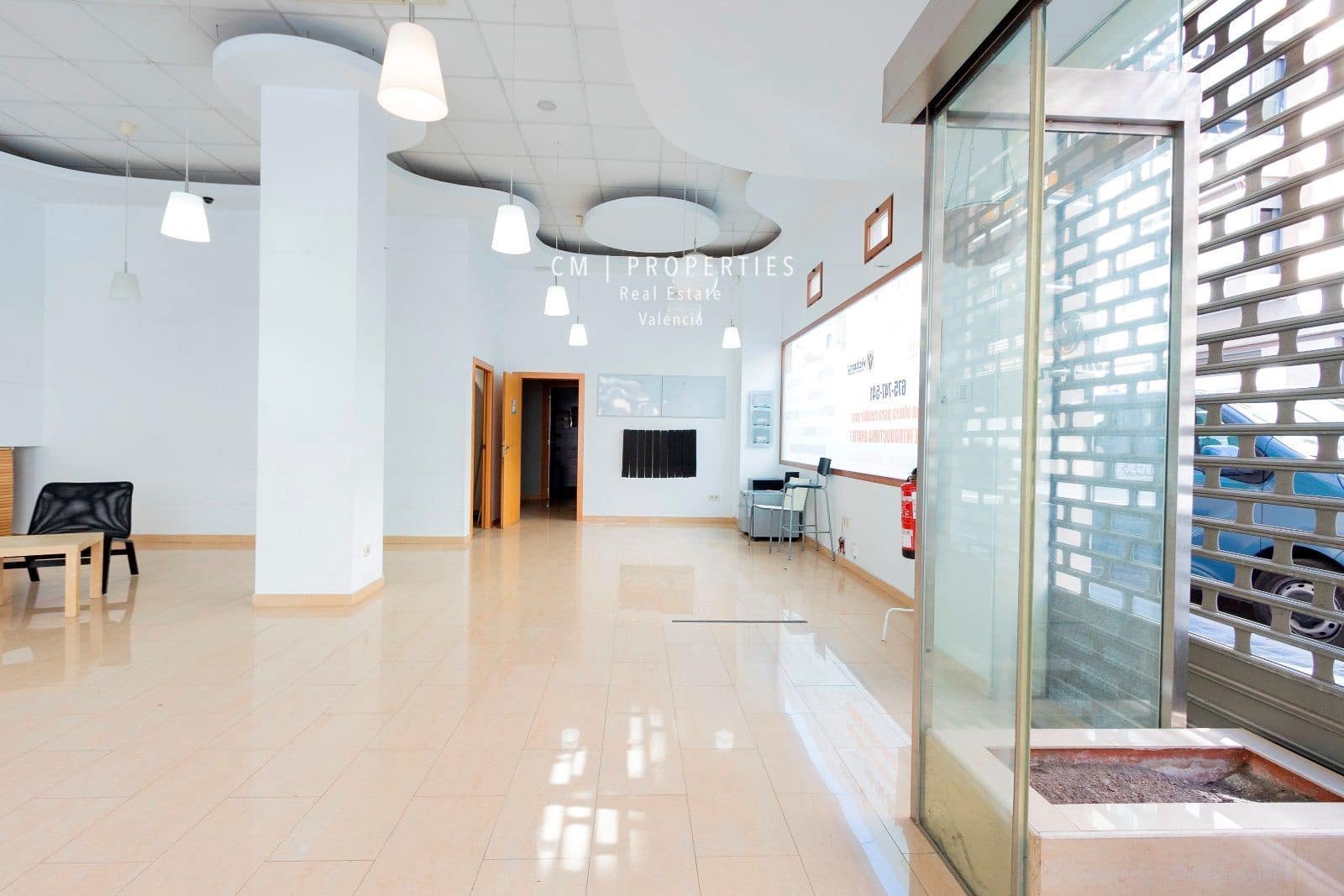 Kommersiell til salgs i Valencia by - € 560 000 (Ref: 8333012)