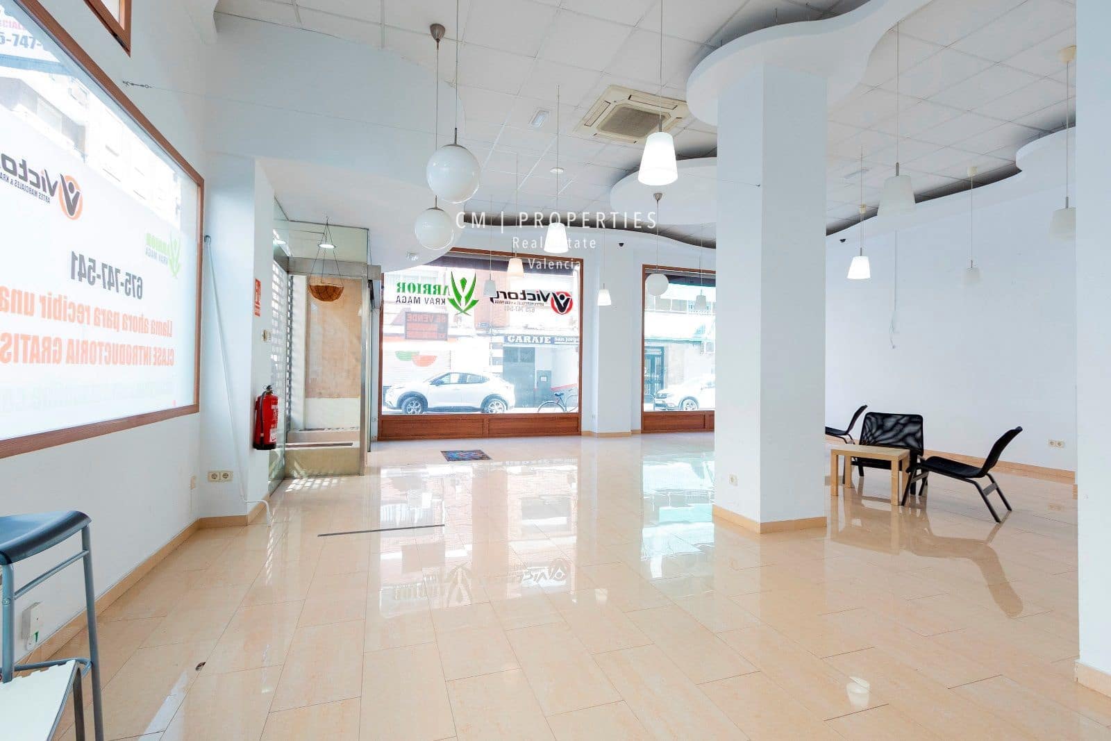 Kommersiell til salgs i Valencia by - € 560 000 (Ref: 8333012)