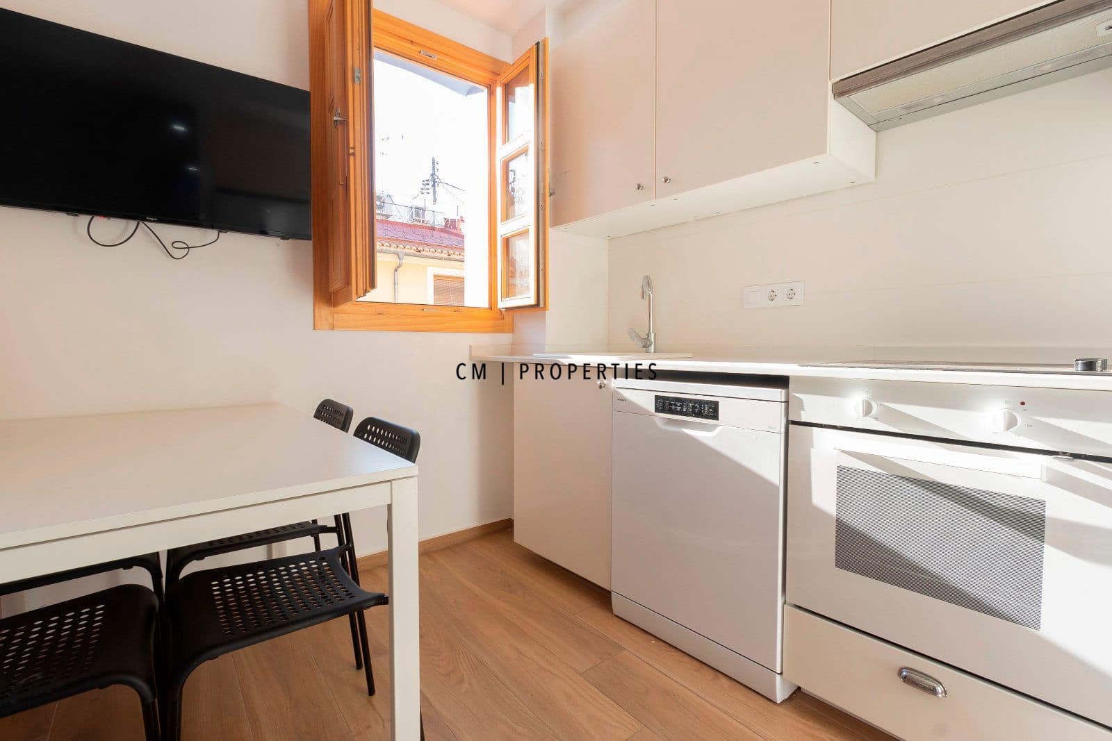 Piso de 2 habitaciones en València ciudad en alquiler - 1.450 € (Ref: 8333014)