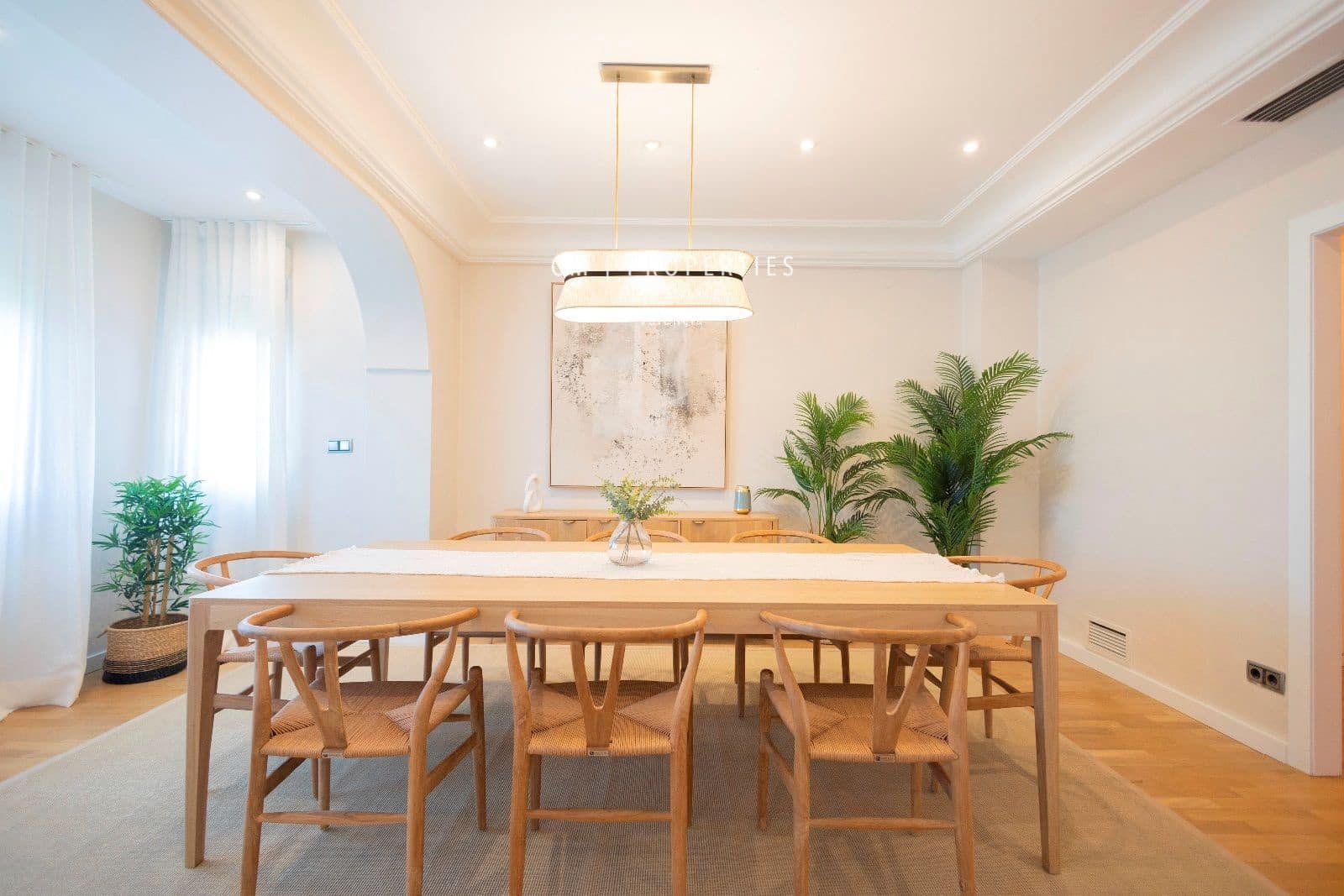 3 soverom Leilighet til leie i Valencia by - € 5 300 (Ref: 8333030)