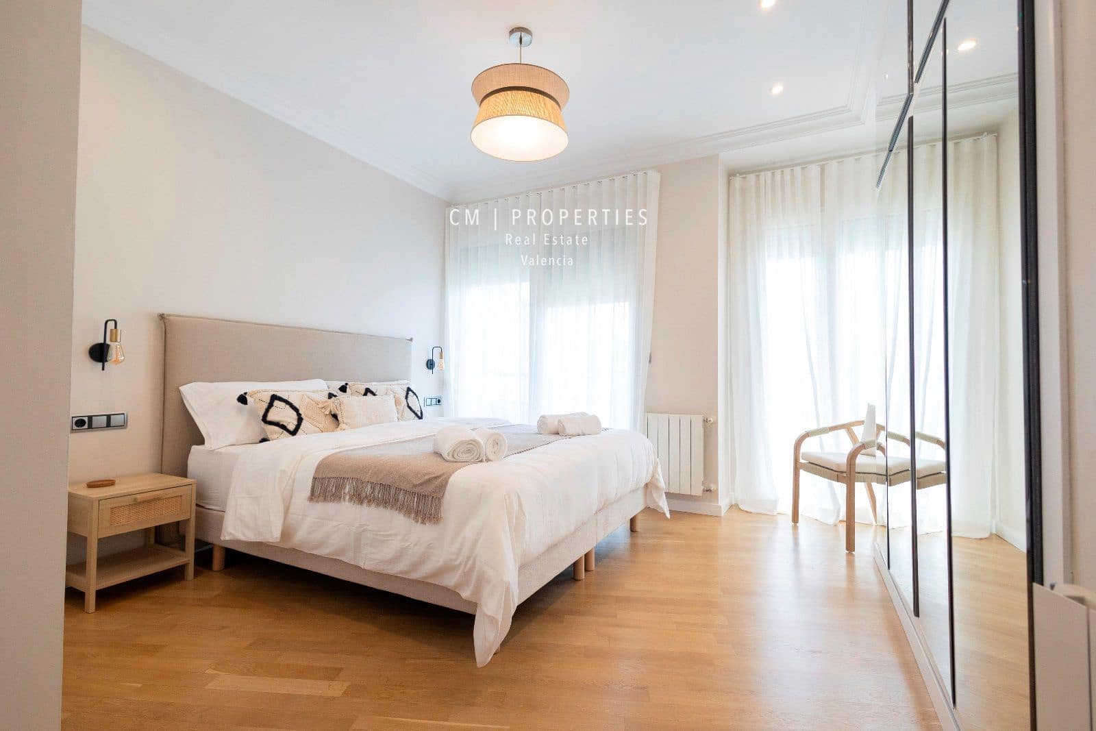 3 soverom Leilighet til leie i Valencia by - € 5 300 (Ref: 8333030)