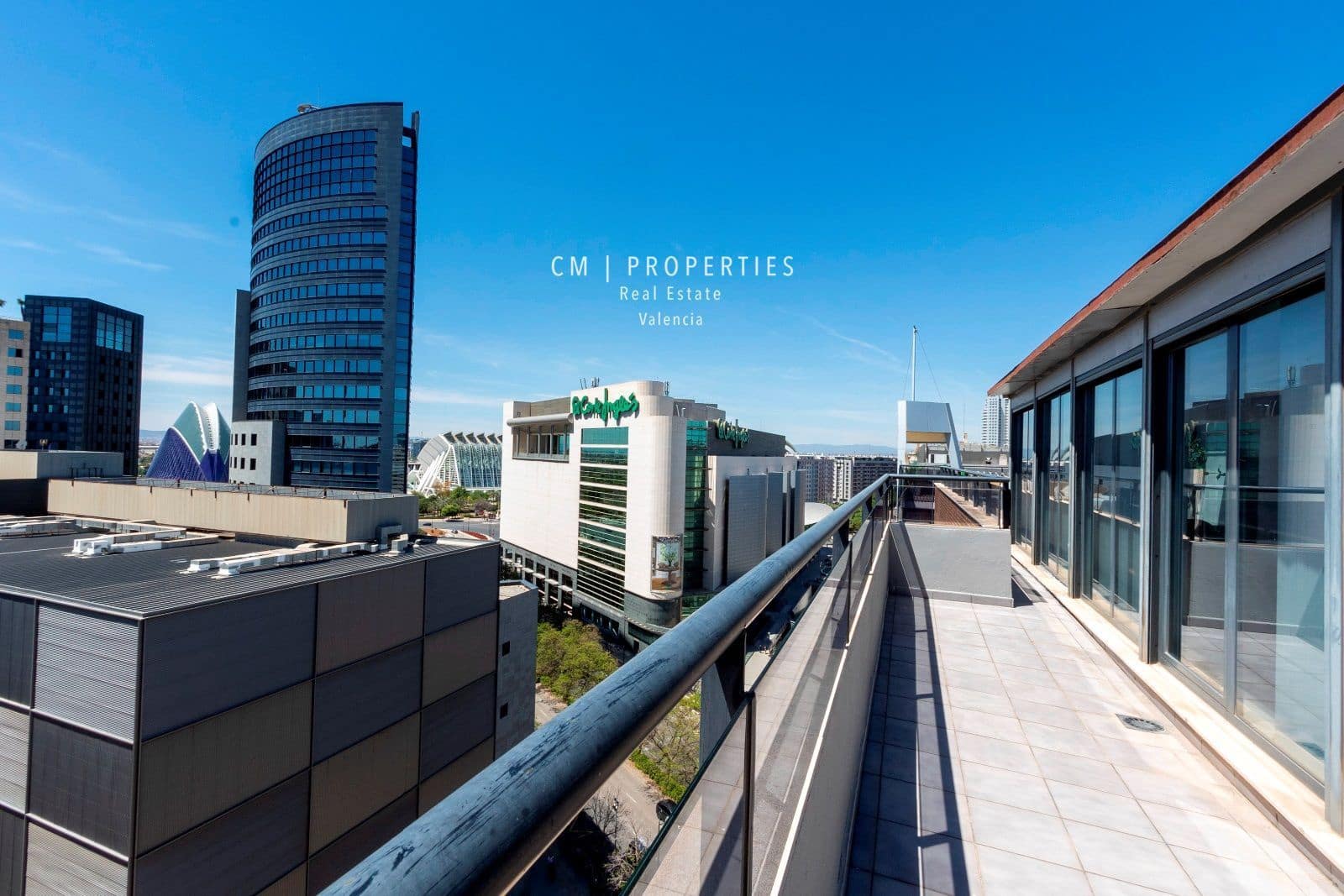 3 soveværelse Penthouse til salg i Valencia by med swimmingpool - € 1.500.000 (Ref: 8333031)