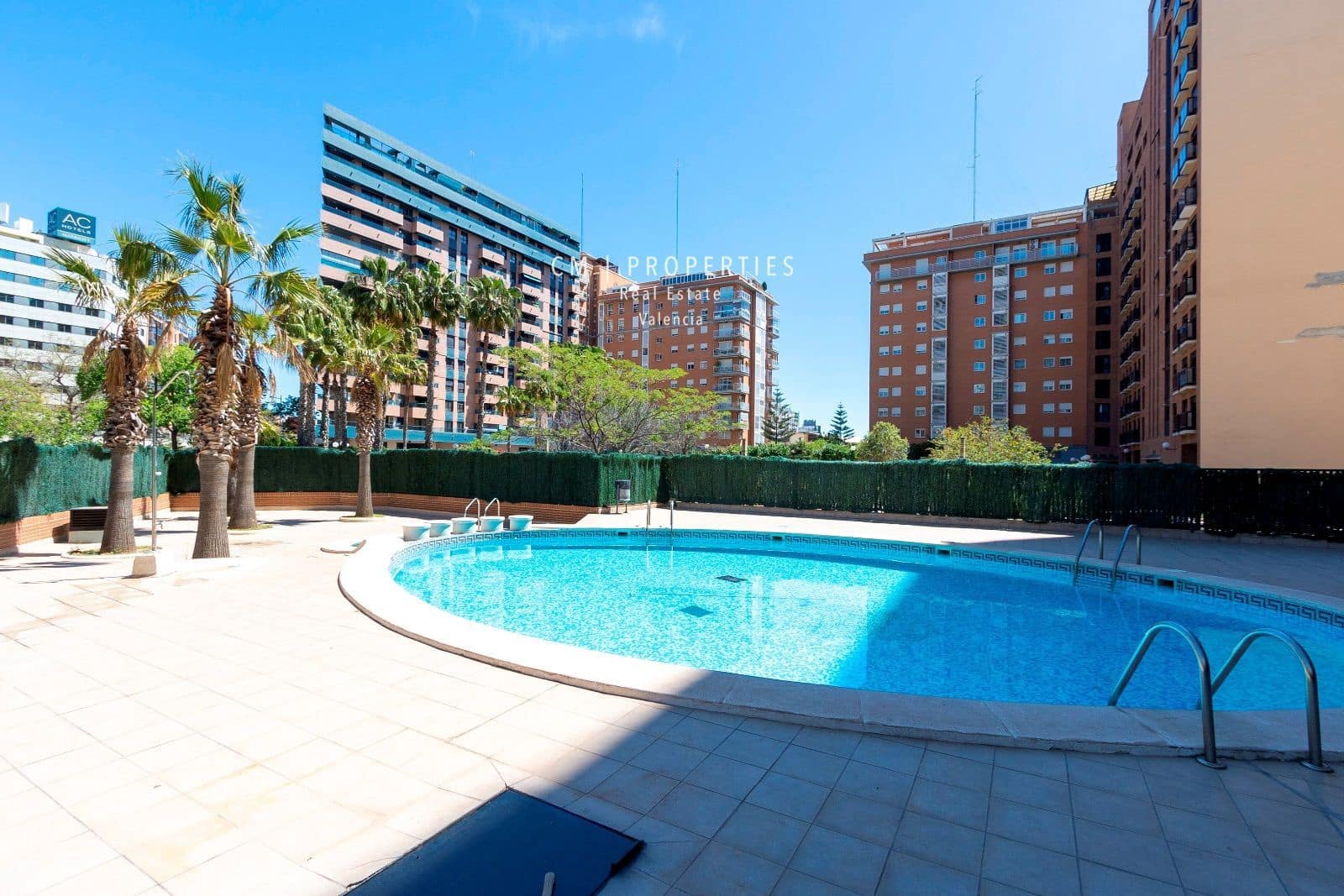 3 soveværelse Penthouse til salg i Valencia by med swimmingpool - € 1.500.000 (Ref: 8333031)