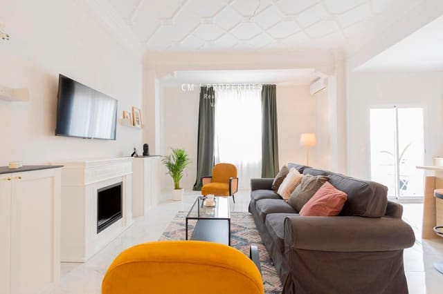 3 sovrum Lägenhet att hyra i Extramurs, Valencia stad - 2 500 € (Ref: 8333042)