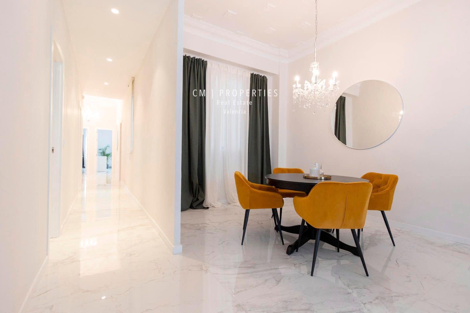 3 sovrum Lägenhet att hyra i Valencia stad - 2 500 € (Ref: 8333042)