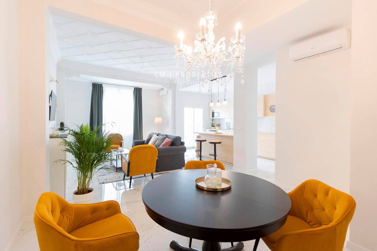 3 sovrum Lägenhet att hyra i Valencia stad - 2 500 € (Ref: 8333042)